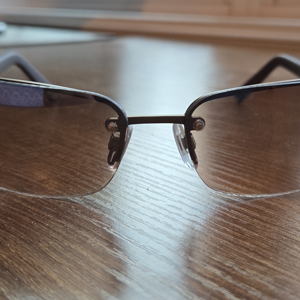 Guess Black Rimless Sunglasses with Gradient Lenses